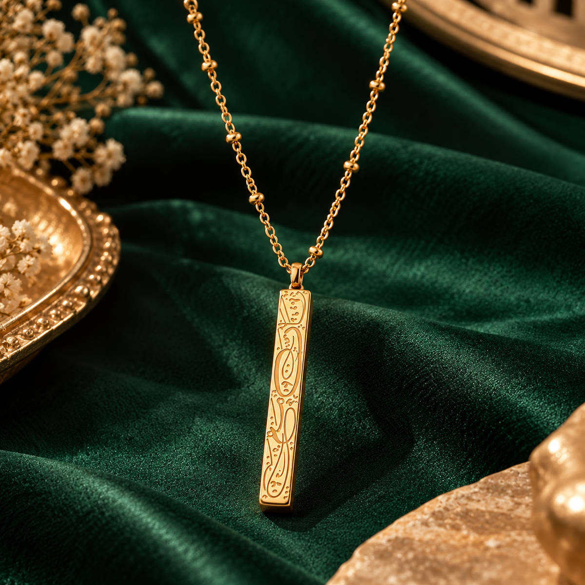 Noor Bar Necklace