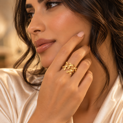 Entangled Vine Ring